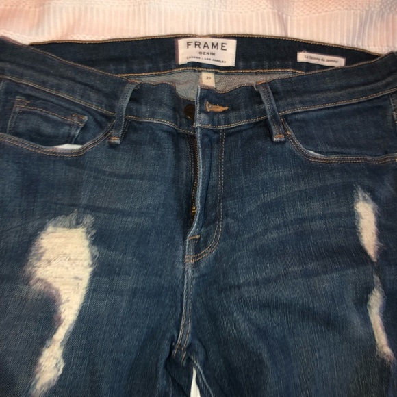 Frame Light Wash Ripped Jeans - Picture 4 of 4